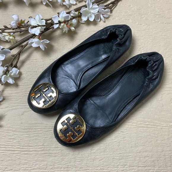 Tory Burch Shoes - Tory Burch Leather Gold Emblem Ballet Flats